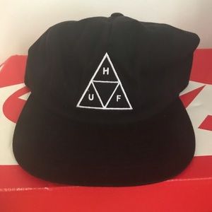 HUF 5 Panel Snapback Hat